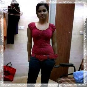 femmes nue gratuites Ankitha